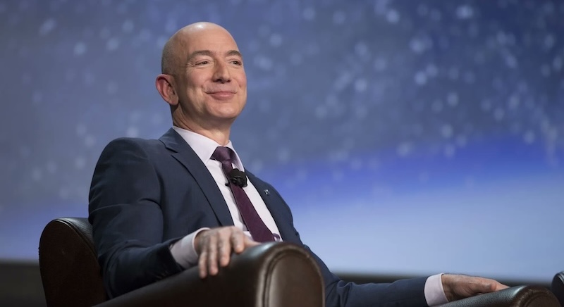 Džef Bezos pokrenuo AI startap u kome će biti suosnivač i izvršni direktor