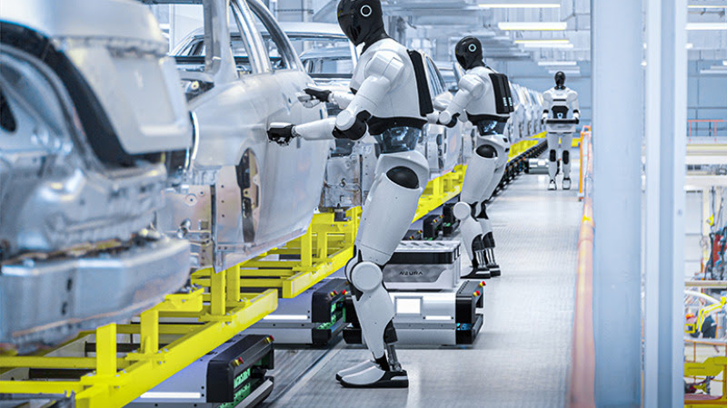 Kinesku vojsku humanoidnih robota niko ne kupuje